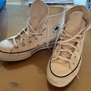 Platform converse sneakers